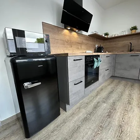 Modern, Geraeumig, Stylische In Appartamento